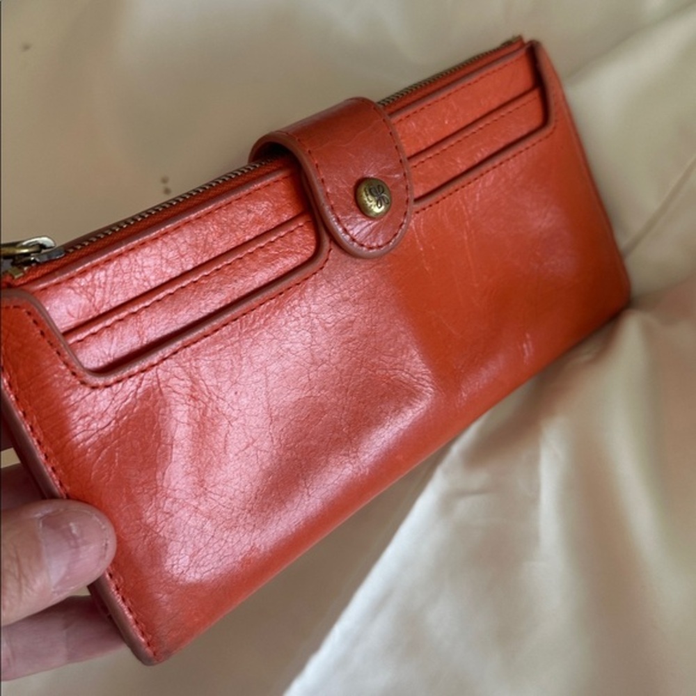 HOBO Dunn Continental Orange Leather Wallet Retired Color